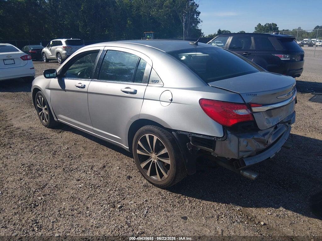 1C3CCBCG7EN151568 2014 CHRYSLER 200 photo no. 3