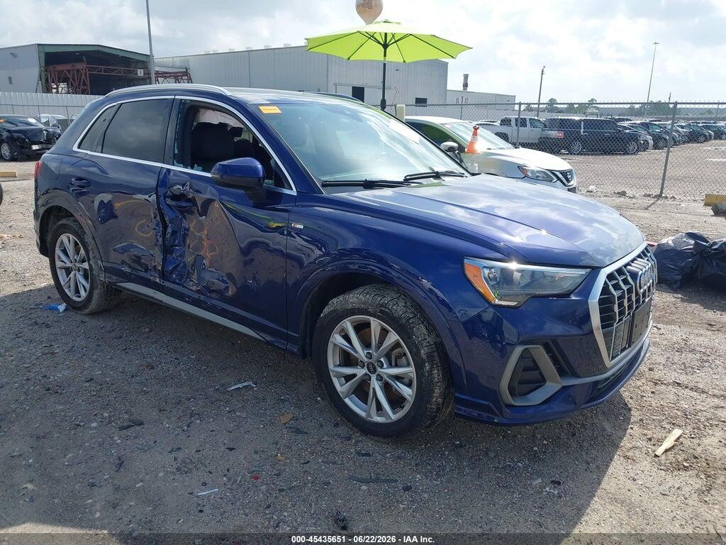 WA1DECF33N1143638 2022 AUDI Q3 photo no. 1