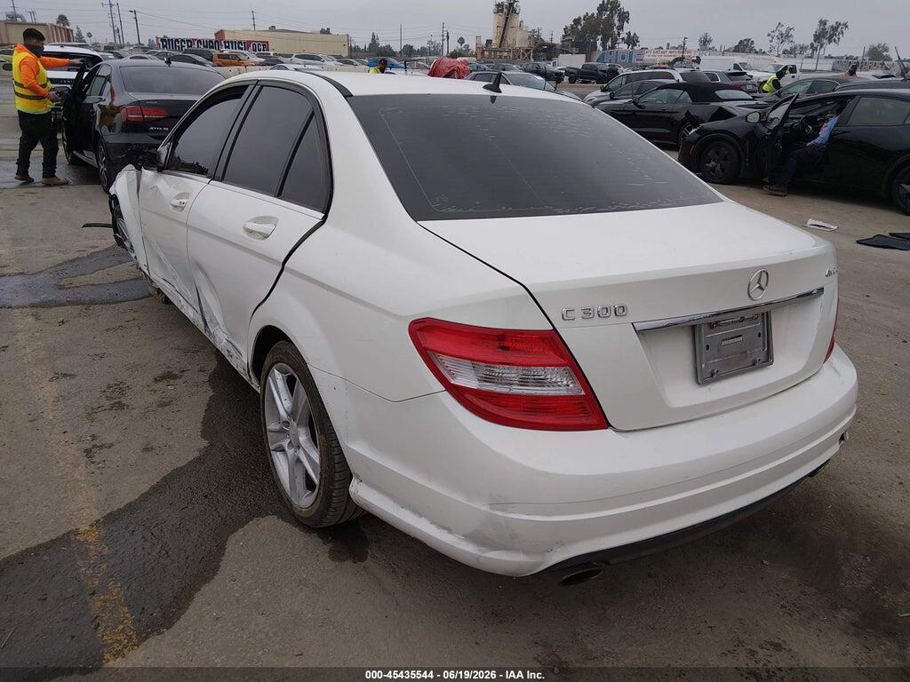 WDDGF8BB0BR177193 2011 MERCEDES-BENZ C 300 photo no. 3
