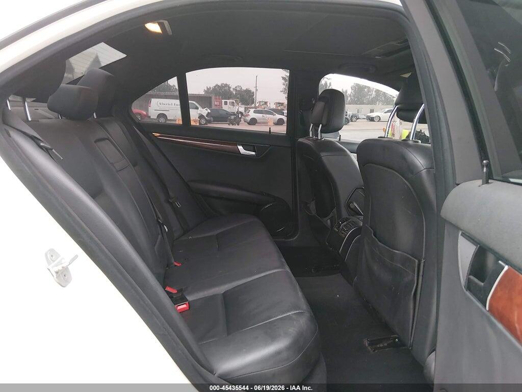 WDDGF8BB0BR177193 2011 MERCEDES-BENZ C 300 photo no. 8