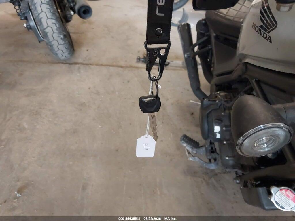 MLHPC561XR5700432 2024 HONDA CMX500 photo no. 11