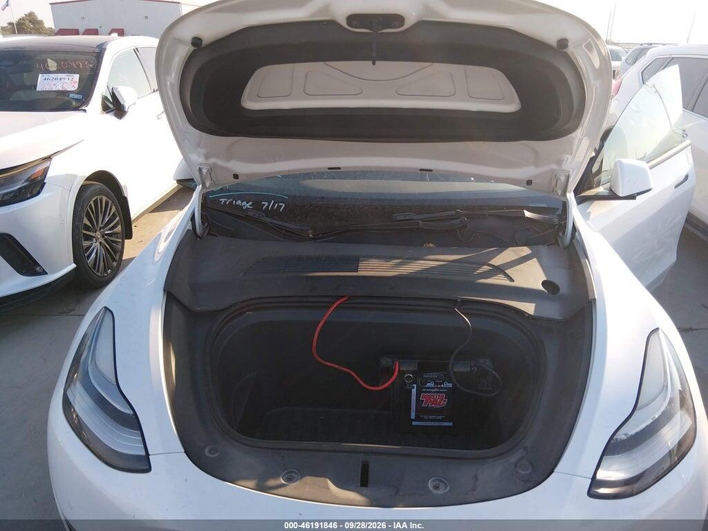 2021 TESLA MODEL Y LONG RANGE DUAL MOTOR ALL-WHEEL DRIVE — Фото 10 из 16