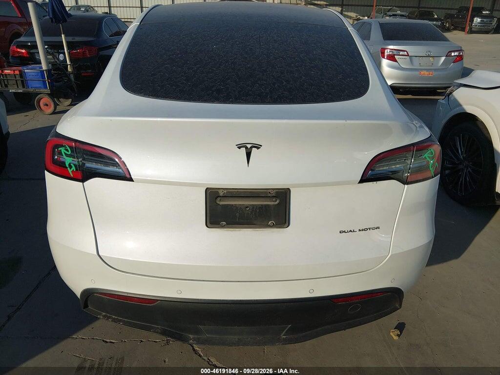 2021 TESLA MODEL Y LONG RANGE DUAL MOTOR ALL-WHEEL DRIVE — Фото 16 из 16
