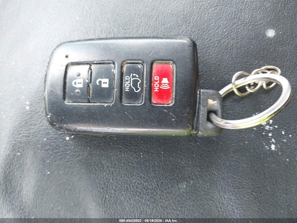 2T3DFREV1FW251798 2015 TOYOTA RAV4 photo no. 11