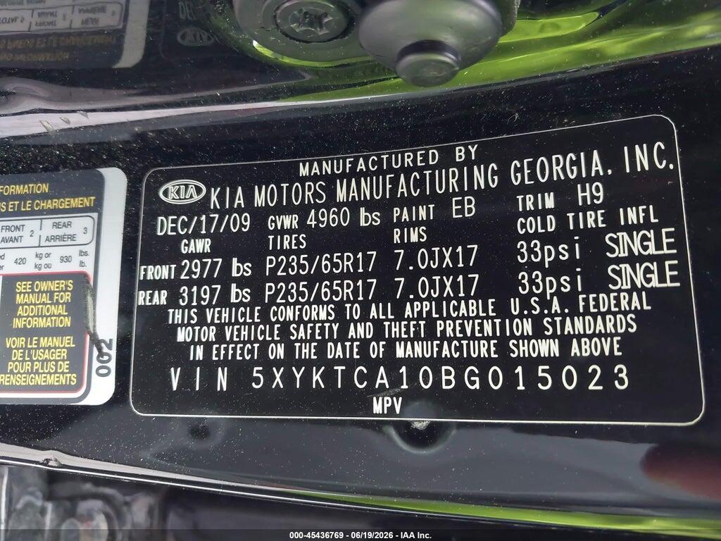 5XYKTCA10BG015023 2011 KIA SORENTO photo no. 9
