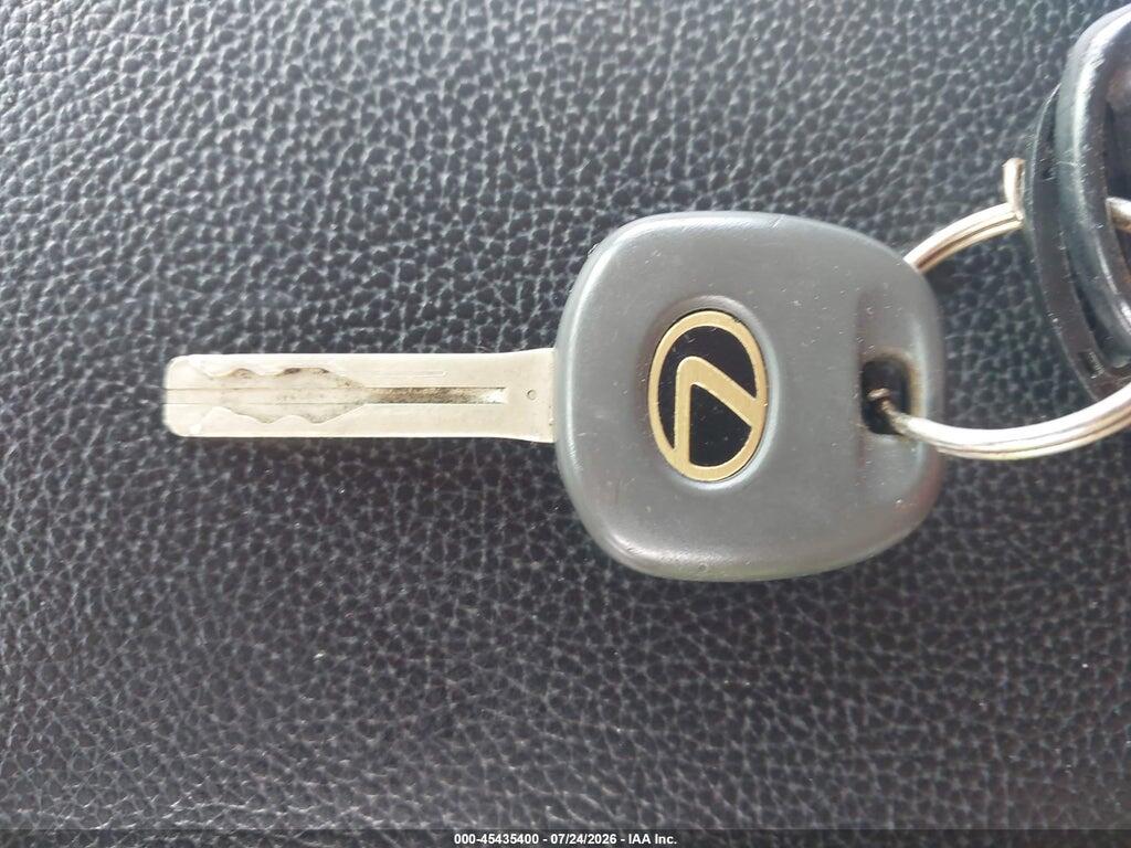 JTHBA30G055068926 2005 LEXUS ES 330 photo no. 11