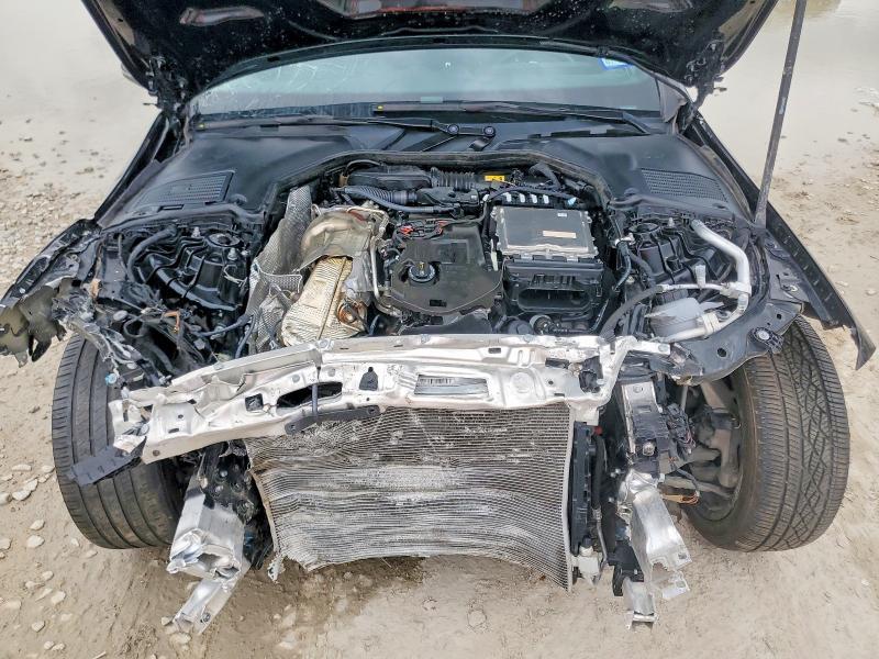 2024 MERCEDES-BENZ C 300 — Фото 11 из 12