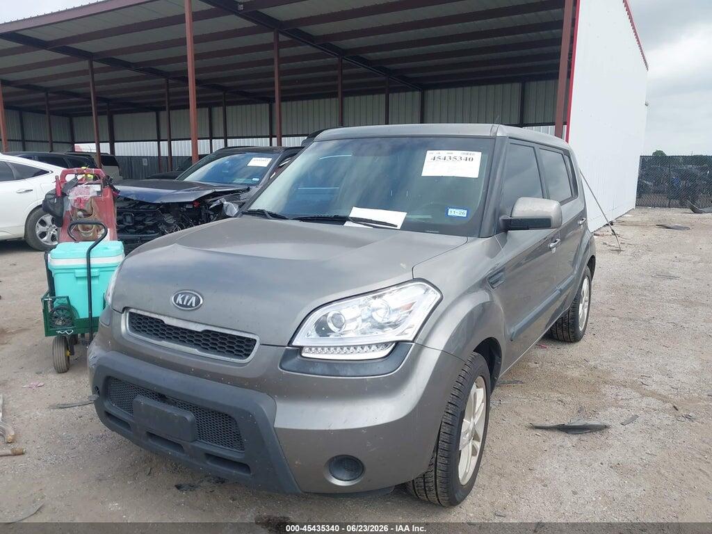 KNDJT2A27B7297477 2011 KIA SOUL photo no. 2