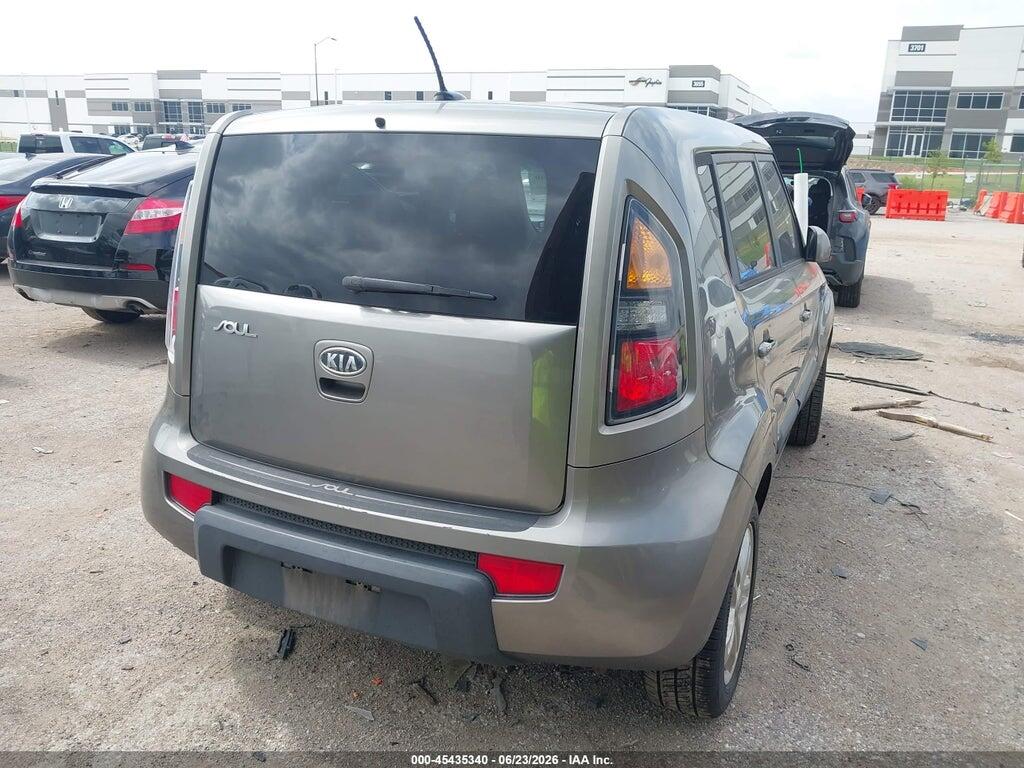 KNDJT2A27B7297477 2011 KIA SOUL photo no. 4