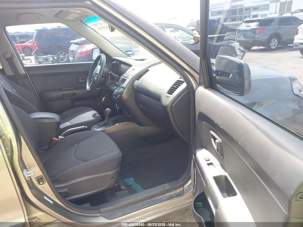 KNDJT2A27B7297477 2011 KIA SOUL photo no. 5