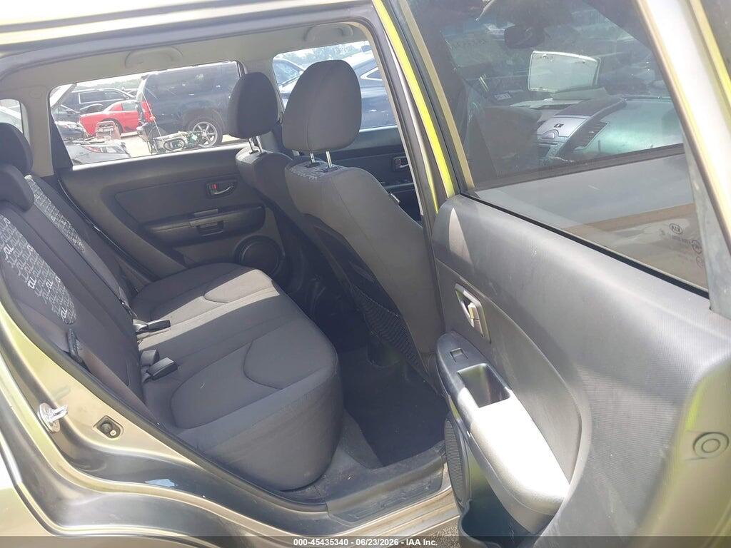 KNDJT2A27B7297477 2011 KIA SOUL photo no. 8