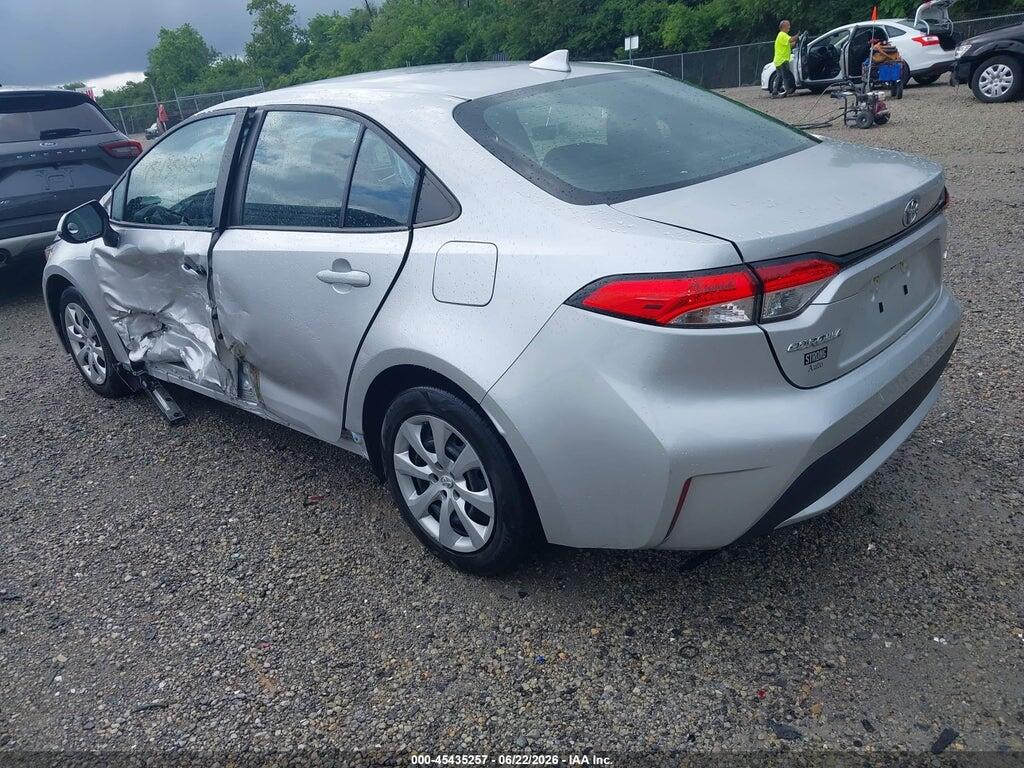 5YFEPMAE9NP378303 2022 TOYOTA COROLLA photo no. 3