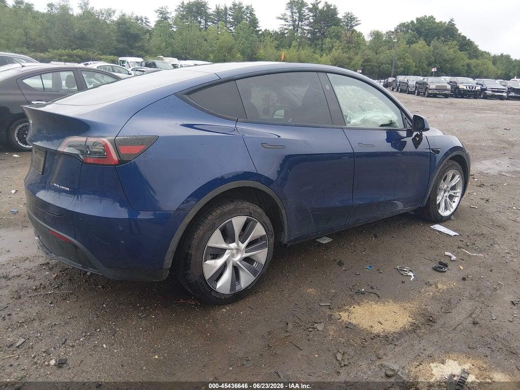 7SAYGAEE0RF989069 2024 TESLA MODEL Y photo no. 4