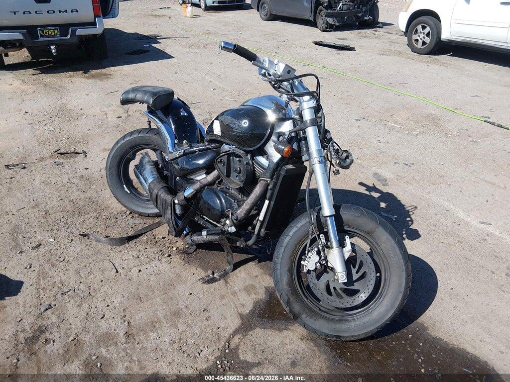 JS1VS56A852101600 2005 SUZUKI M50 photo no. 1