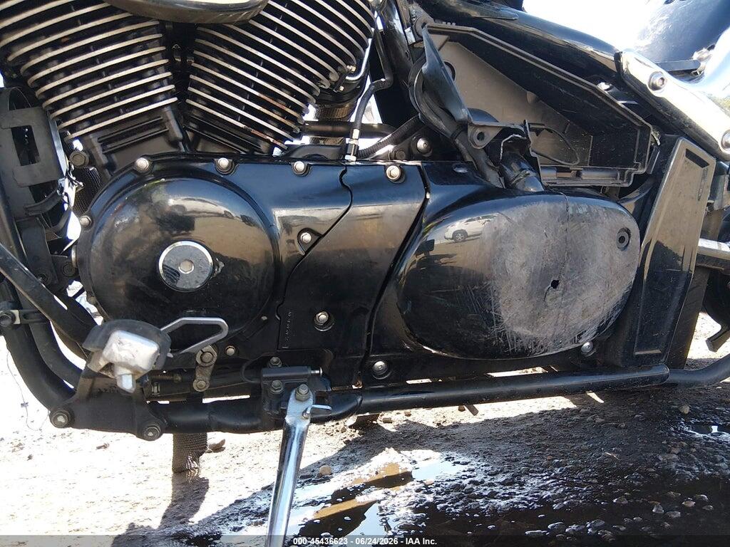 JS1VS56A852101600 2005 SUZUKI M50 photo no. 9