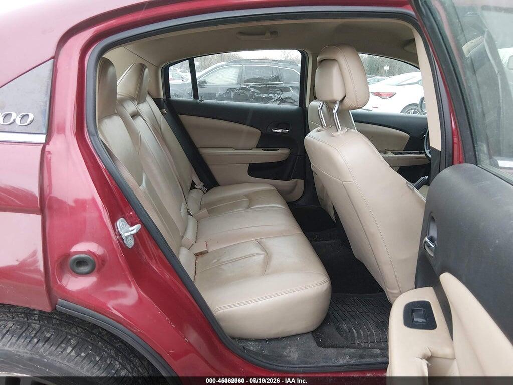 1C3BC2FB0BN595267 2011 CHRYSLER 200 photo no. 8