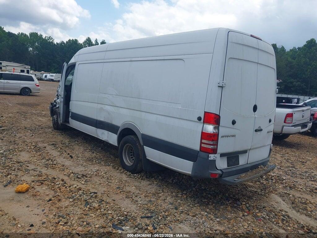 WD3PF1DD0GP240290 2016 MERCEDES-BENZ SPRINTER 3500 photo no. 3