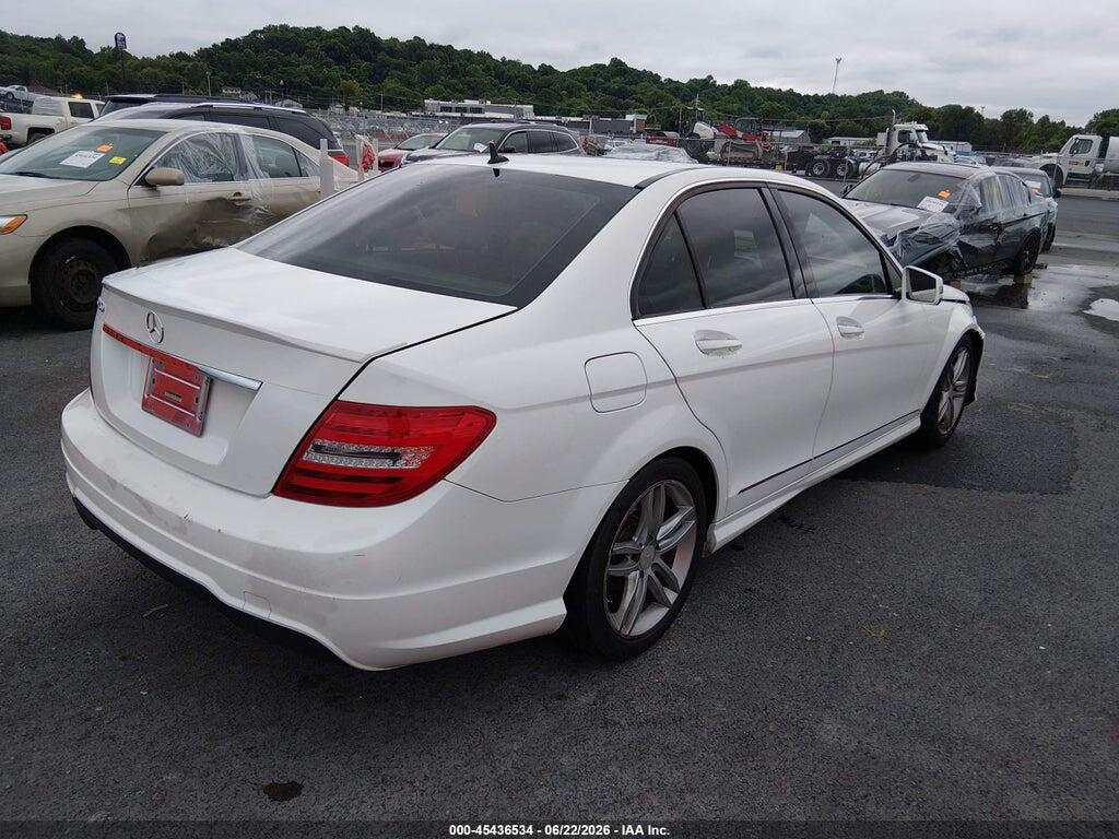 WDDGF4HB1EG221802 2014 MERCEDES-BENZ C 250 photo no. 4