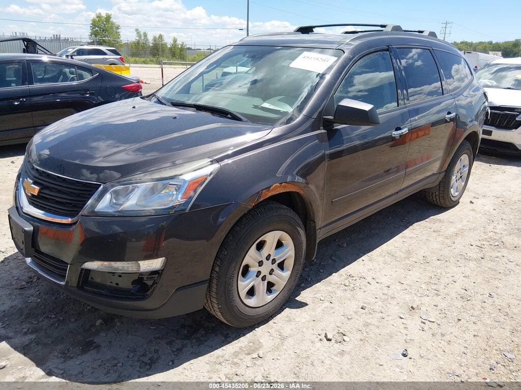 1GNKVFED0HJ174690 2017 CHEVROLET TRAVERSE photo no. 2