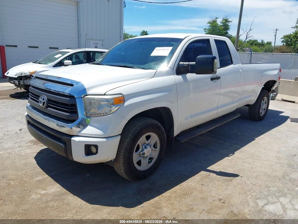 5TFCY5F12HX021910 2017 TOYOTA TUNDRA photo no. 2