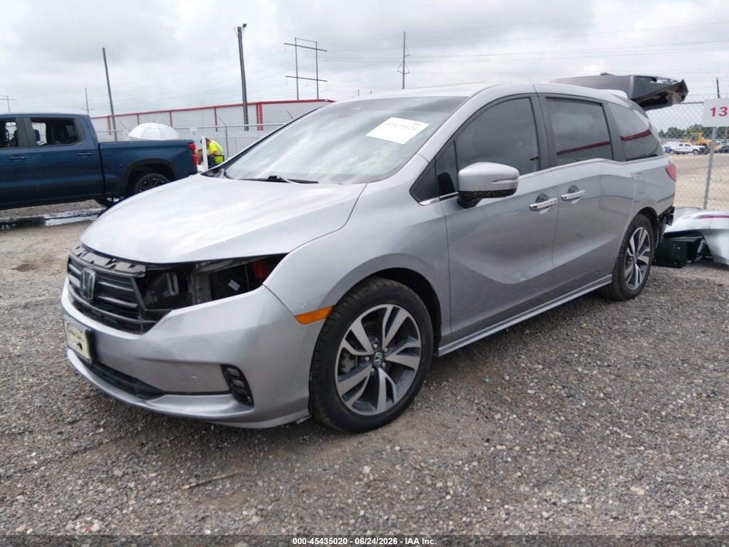 5FNRL6H82PB053130 2023 HONDA ODYSSEY photo no. 2