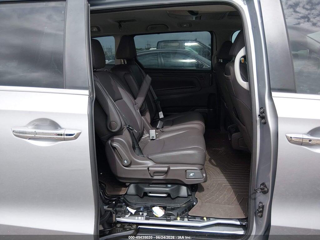 5FNRL6H82PB053130 2023 HONDA ODYSSEY photo no. 8