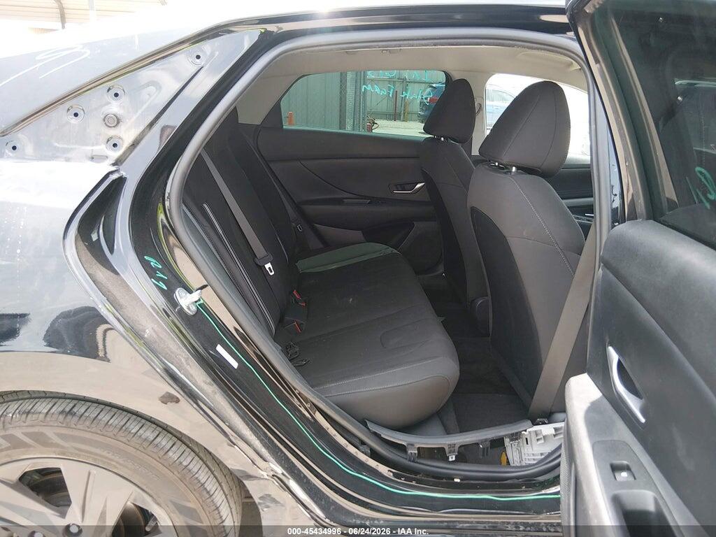 KMHLM4AG2NU313616 2022 HYUNDAI ELANTRA photo no. 8
