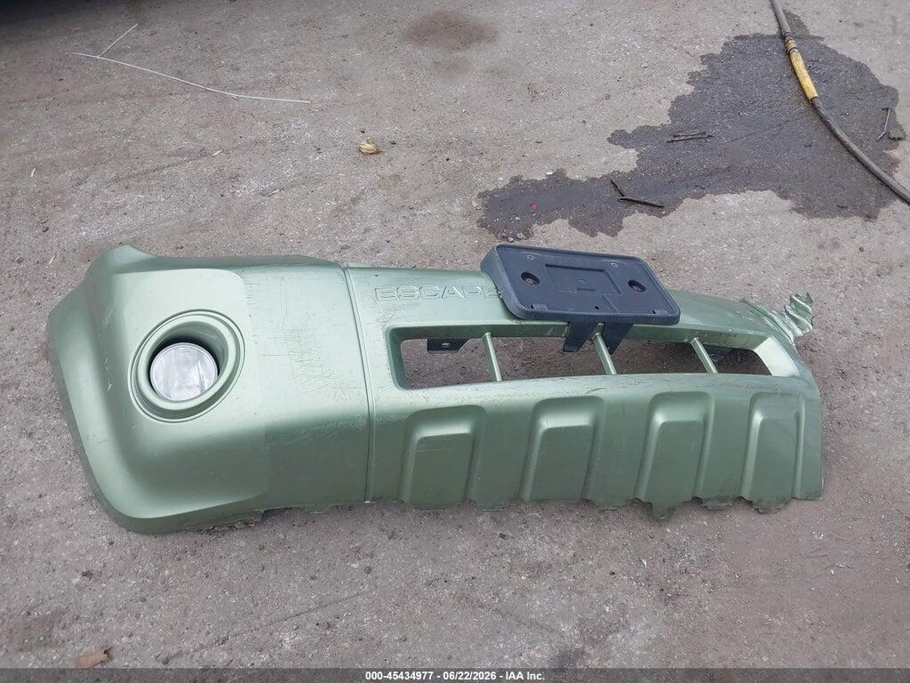 1FMCU93ZX8KD33396 2008 FORD ESCAPE photo no. 12