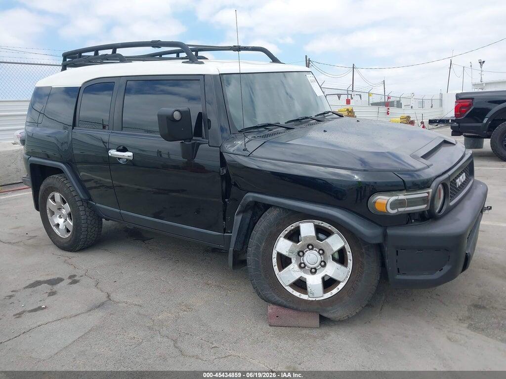 JTEBU4BF3AK079798 2010 TOYOTA FJ CRUISER photo no. 1