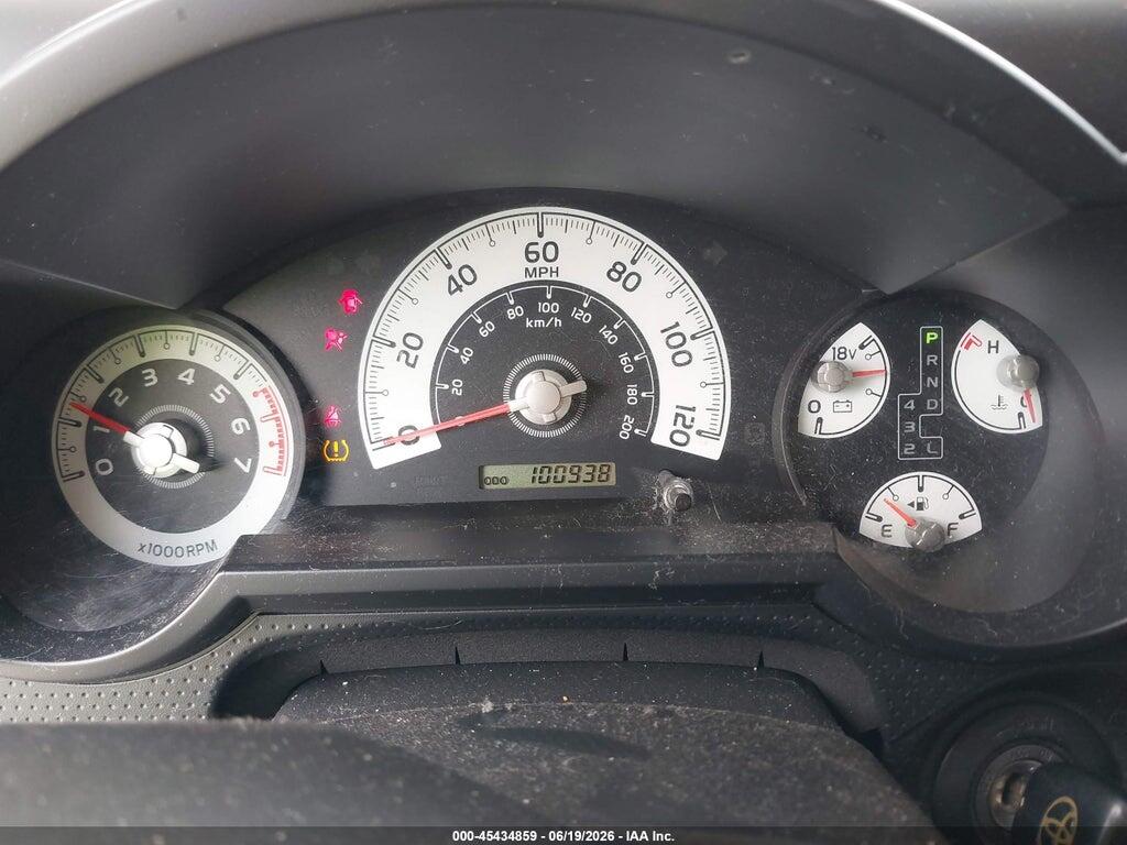 JTEBU4BF3AK079798 2010 TOYOTA FJ CRUISER photo no. 7