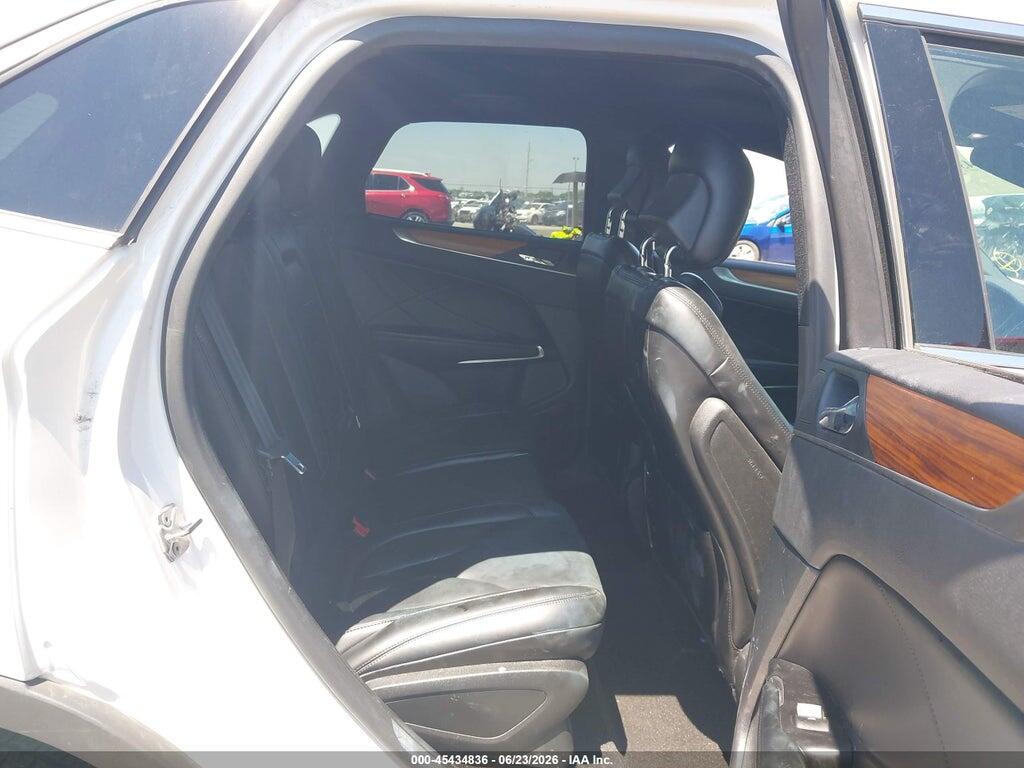 5LMCJ2D94KUL44403 2019 LINCOLN MKC photo no. 8