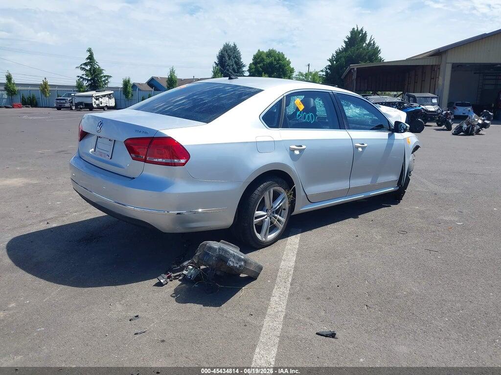 1VWCN7A37CC010380 2012 VOLKSWAGEN PASSAT photo no. 4