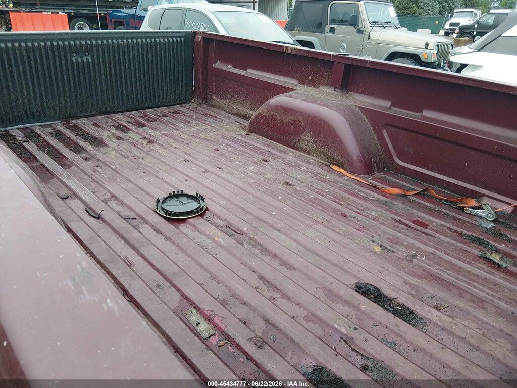 1GTEC14W9TZ528881 1996 GMC SIERRA photo no. 8