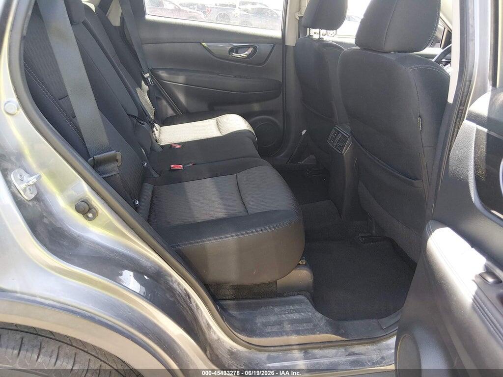 KNMAT2MV7HP524665 2017 NISSAN ROGUE photo no. 8