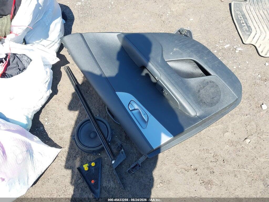 3KPF24AD2NE492414 2022 KIA FORTE photo no. 12