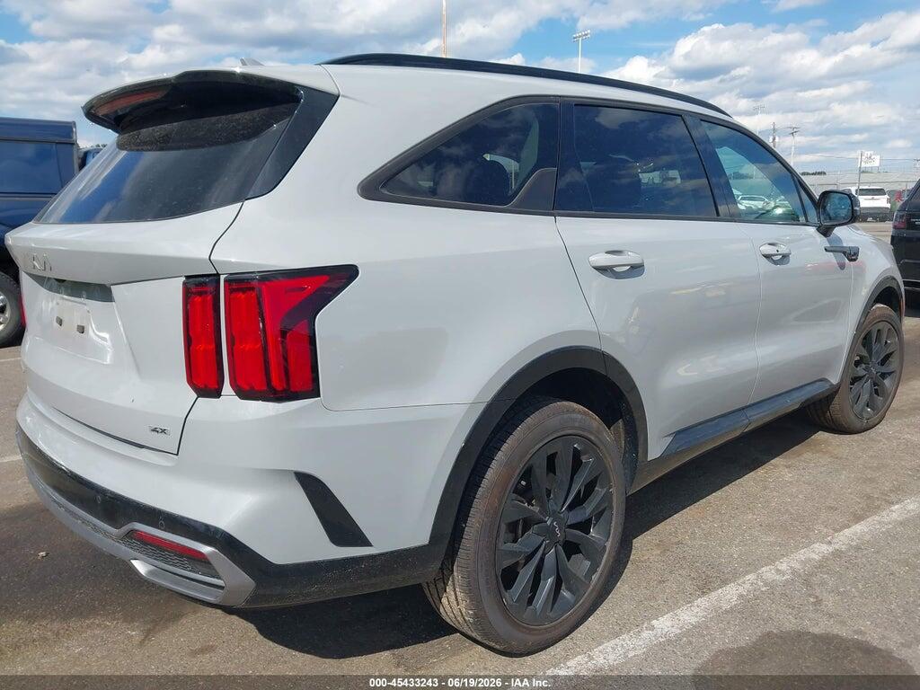 5XYRKDLF2PG196102 2023 KIA SORENTO photo no. 4