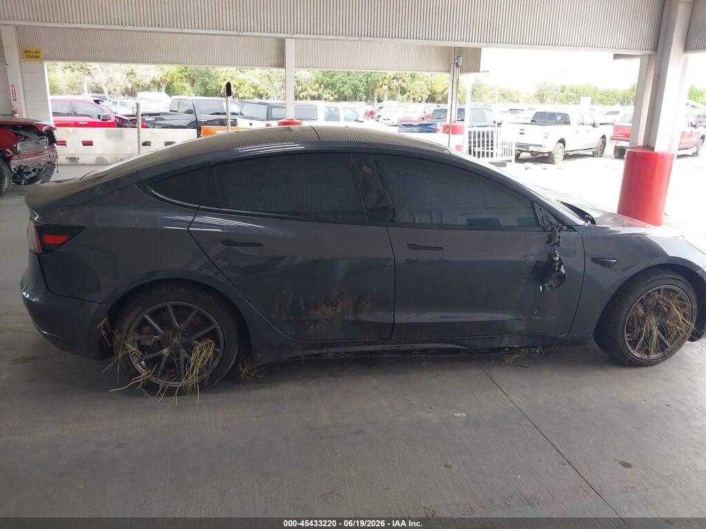 5YJ3E1EA8MF045443 2021 TESLA MODEL 3 photo no. 11