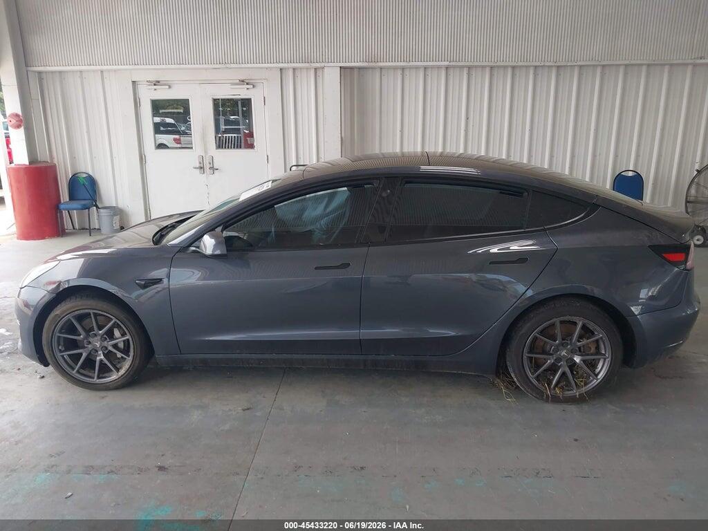5YJ3E1EA8MF045443 2021 TESLA MODEL 3 photo no. 12