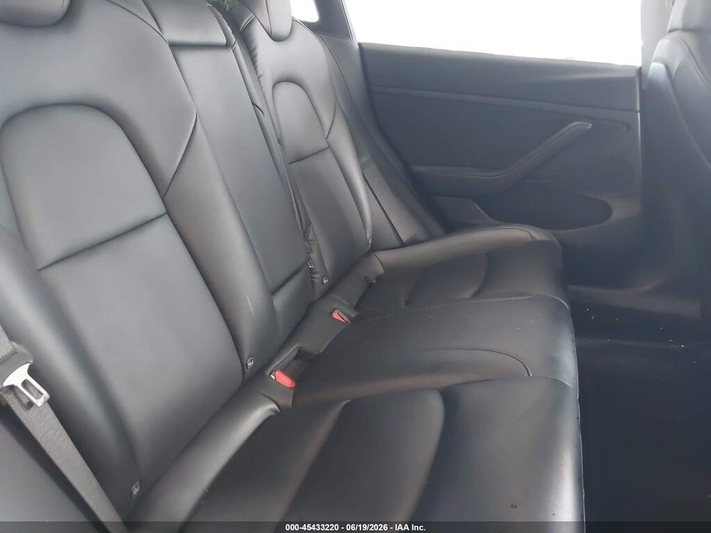 5YJ3E1EA8MF045443 2021 TESLA MODEL 3 photo no. 8