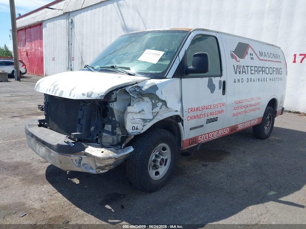 1GTHG35UX51118778 2005 GMC SAVANA photo no. 2