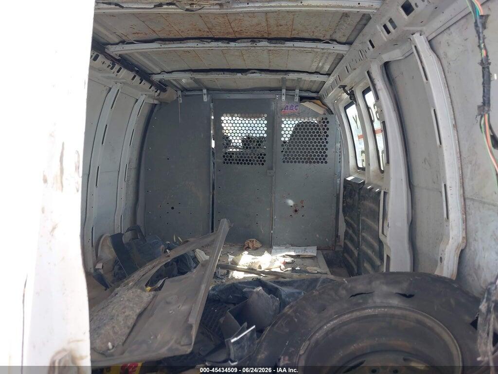 1GTHG35UX51118778 2005 GMC SAVANA photo no. 8