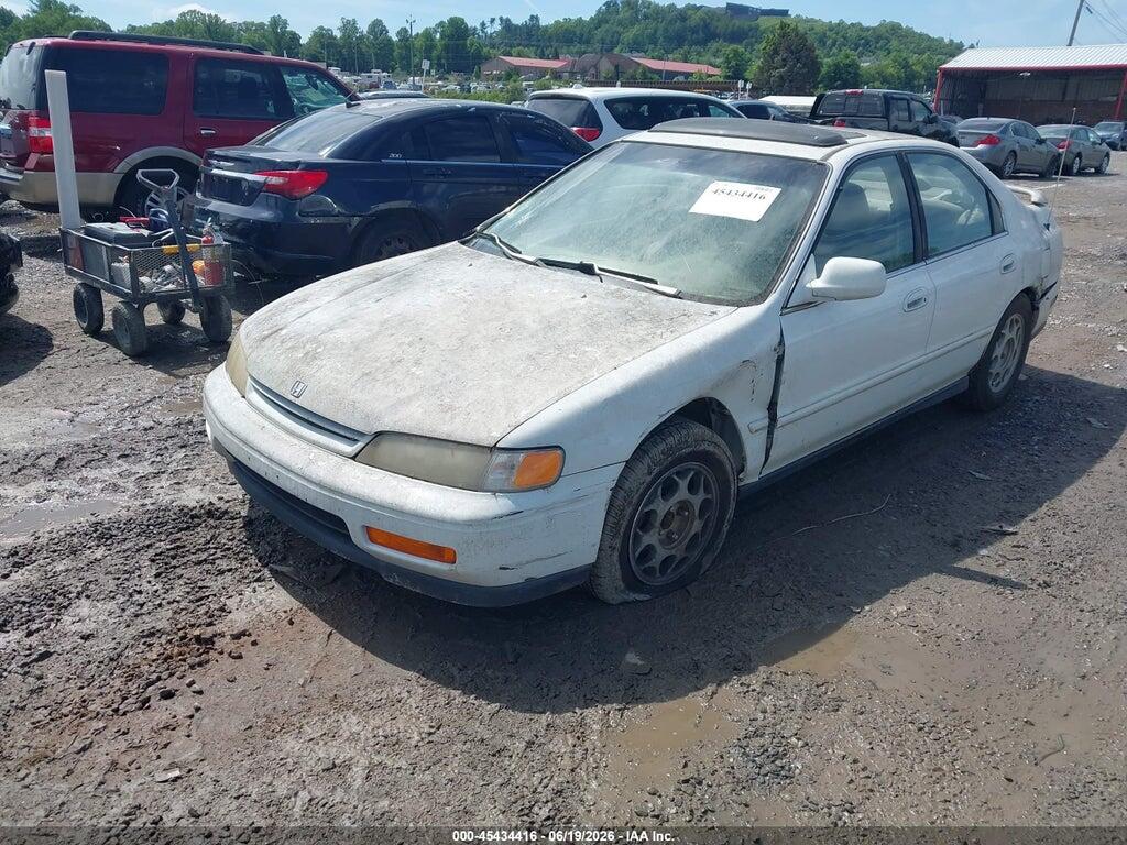 1HGCD5651SA073149 1995 HONDA ACCORD photo no. 2