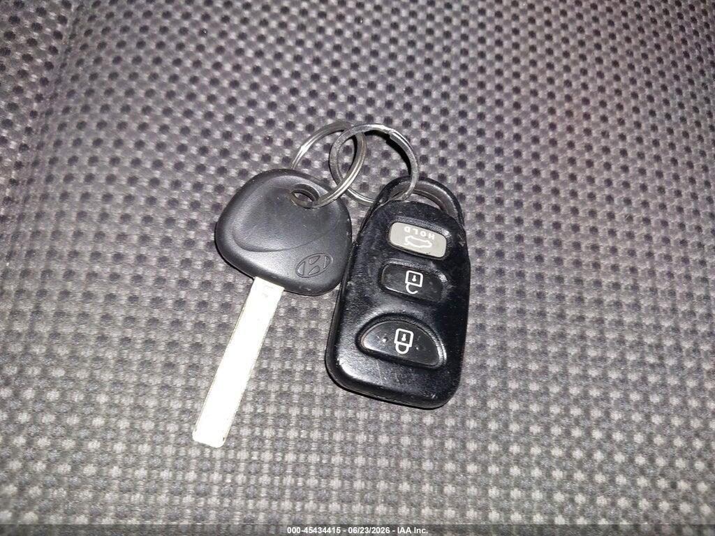 5NPEB4AC2CH465659 2012 HYUNDAI SONATA photo no. 11