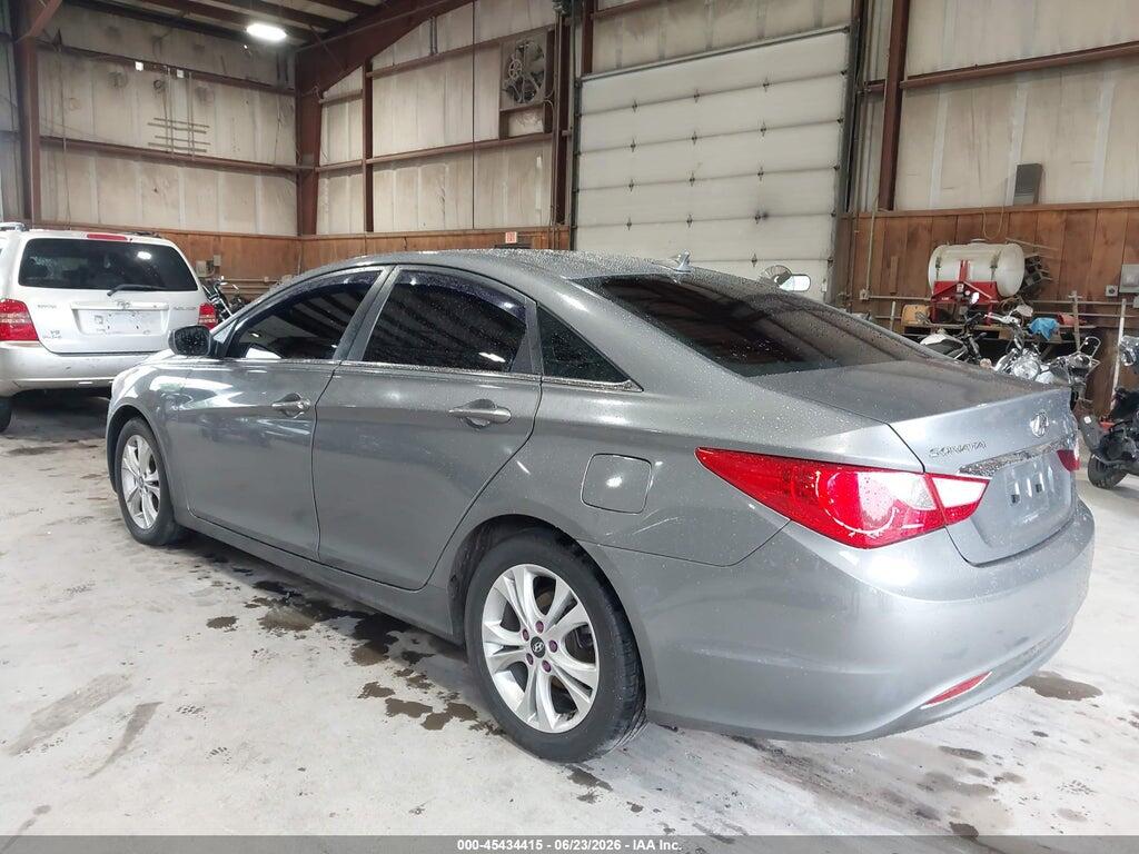 5NPEB4AC2CH465659 2012 HYUNDAI SONATA photo no. 3