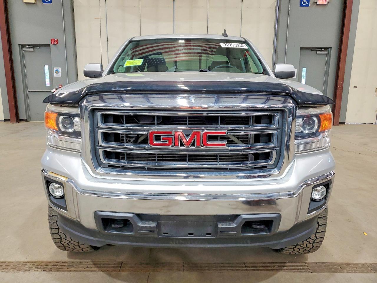 2015 GMC SIERRA K1500 SLE — Фото 5 из 12