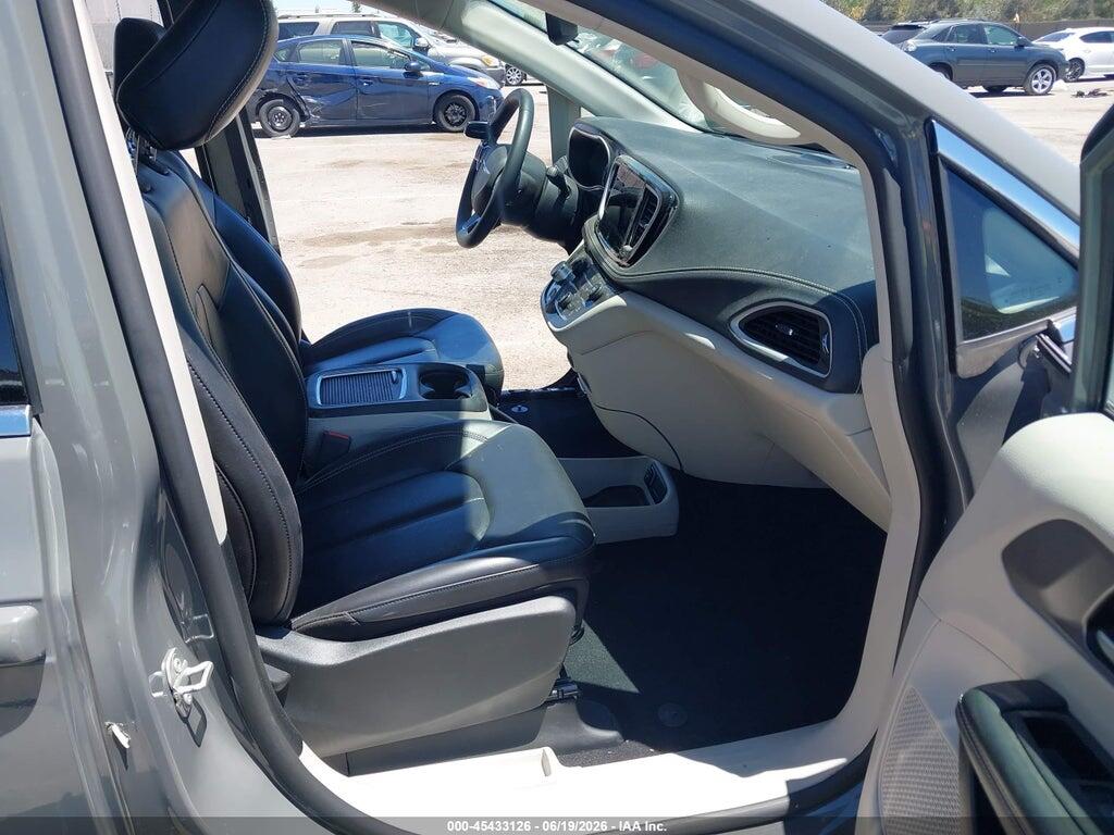 2C4RC1L74PR618287 2023 CHRYSLER PACIFICA HYBRID photo no. 5