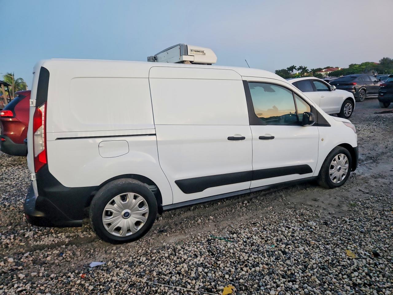 2020 FORD TRANSIT CONNECT XL — Фото 3 из 13
