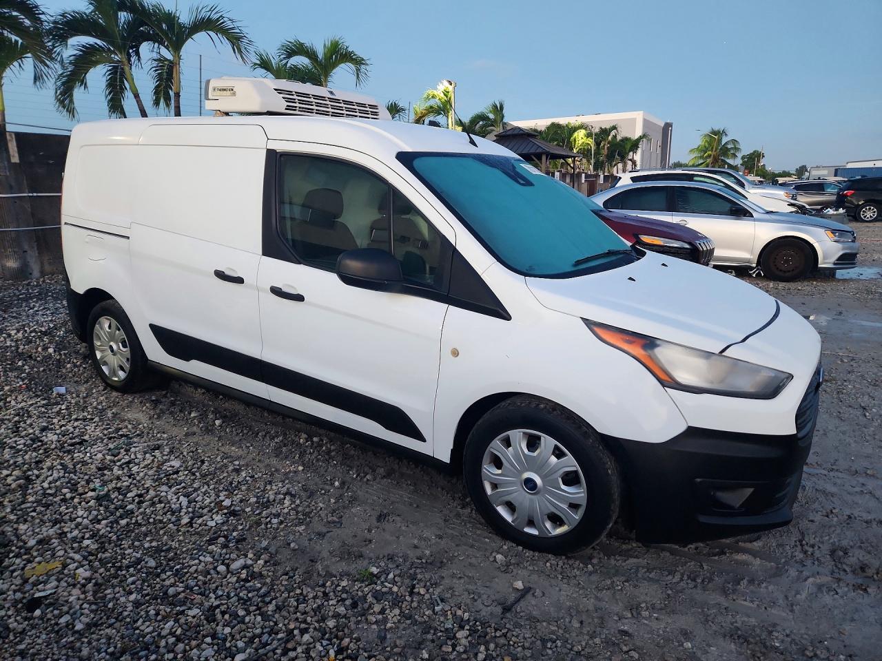 2020 FORD TRANSIT CONNECT XL — Фото 4 из 13