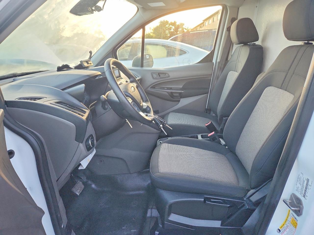 2020 FORD TRANSIT CONNECT XL — Фото 7 из 13