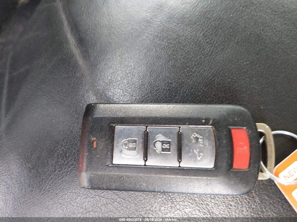 JA4AZ3A32KZ003883 2019 MITSUBISHI OUTLANDER photo no. 11